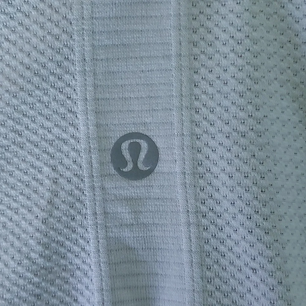 Lululemon Swiftly Tech Short-Sleeved Shirt Perforated Athletic Activewear Run